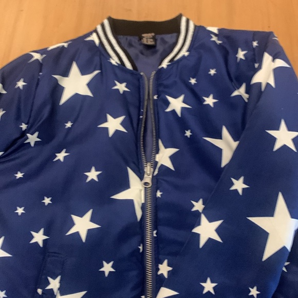 Blue and white star bomber jacket. Silver detailing. - Picture 3 of 3